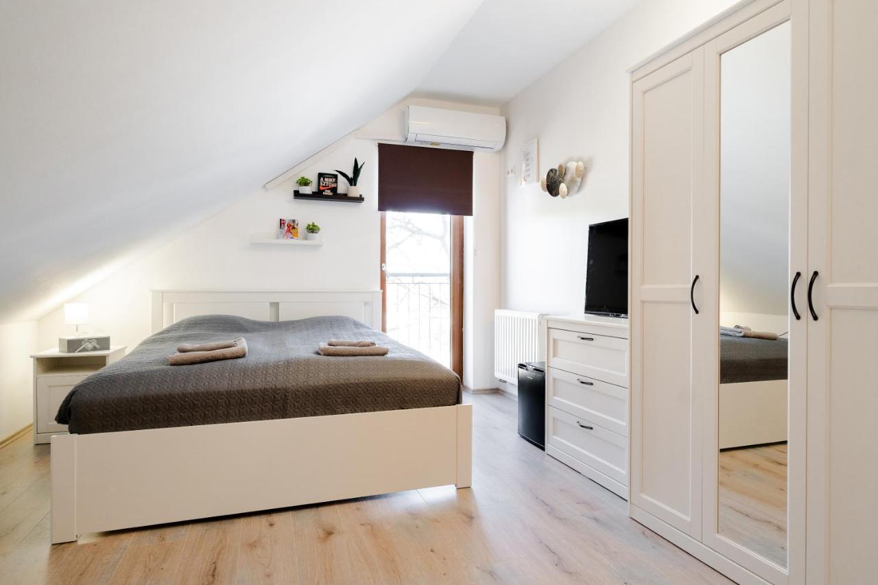 Bed and Breakfast Guba Vendeghaz Gyorujbarat Экстерьер фото